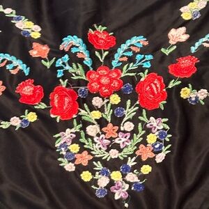 Embroidered Floral Appliqué Scarf